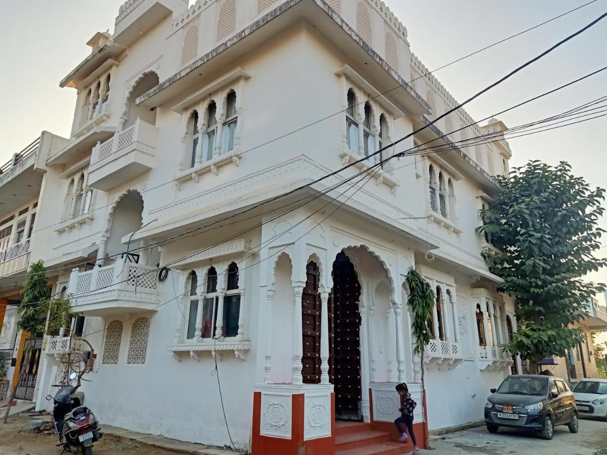 Отель Hindupura Residency Савай-Мадхопур Экстерьер фото